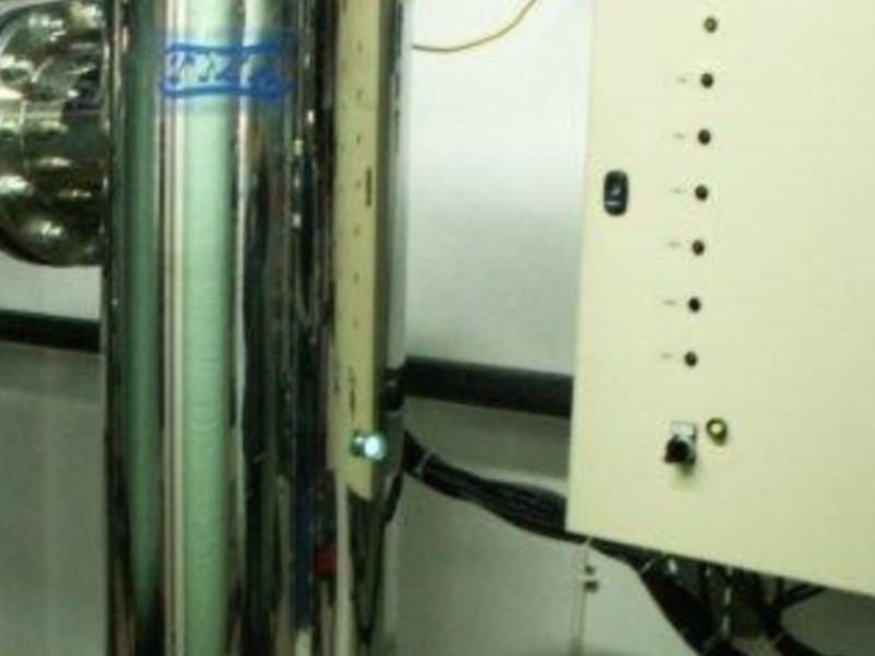System UV TMA do usuwania chloramin z wody basenowej